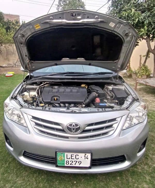 Toyota Corolla GLI Automatic VVTi 2014 8