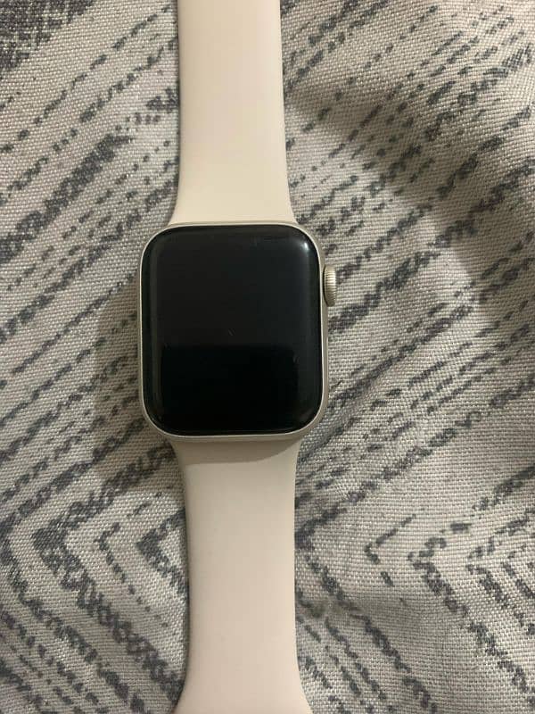 apple watch series 8 se 6