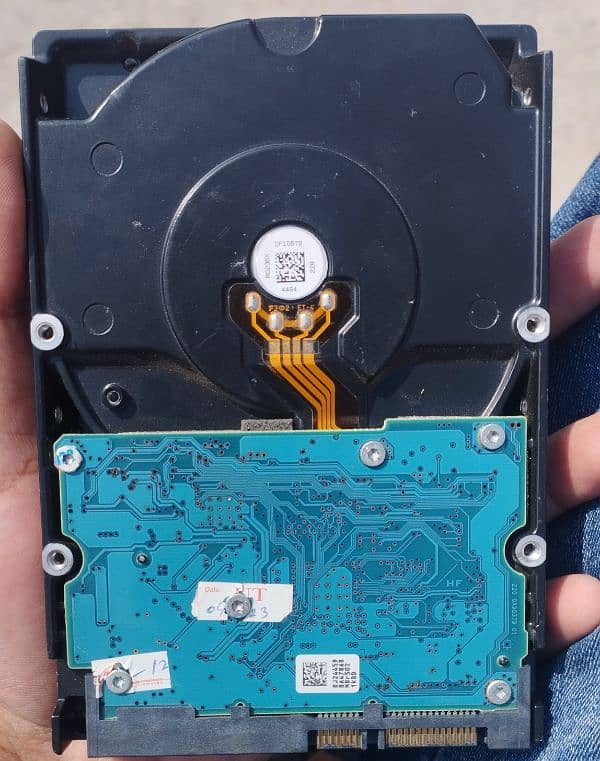 3 Tb hard disk, all ok 100% performance 1