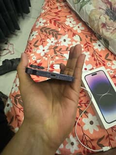 iPhone 14 pro max 128 GB Lla model JV