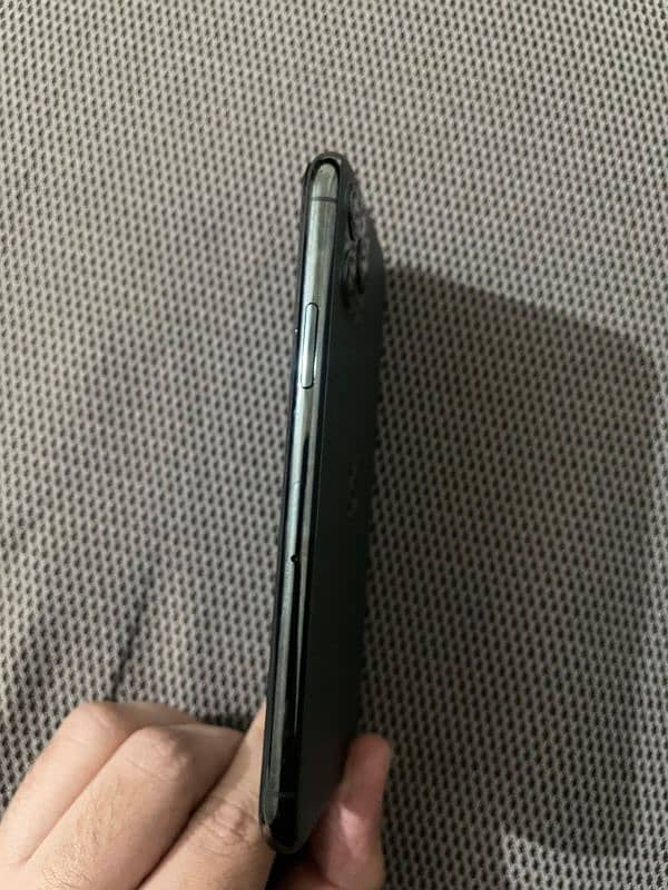 iphone 11 pro 256 non pta 4