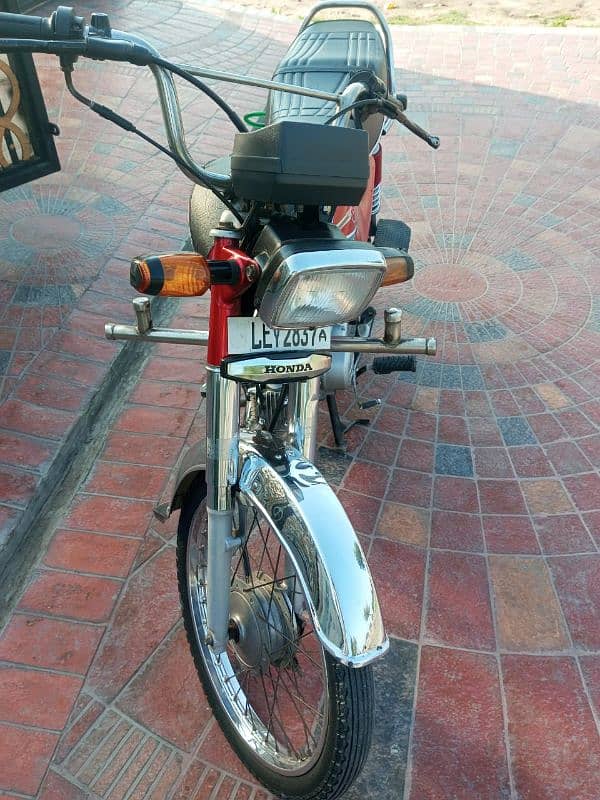 bahut acchi bike hai bilkul Honda 70 ki Tarah 3