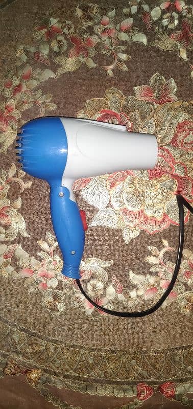 Hair Dryer 0