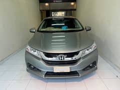 Honda Grace Hybrid 2016