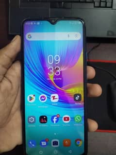 Infinix Hot 9 Play { 6/64 }