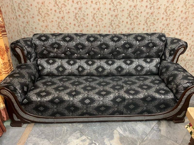 Sofa Set used but in good condition 0