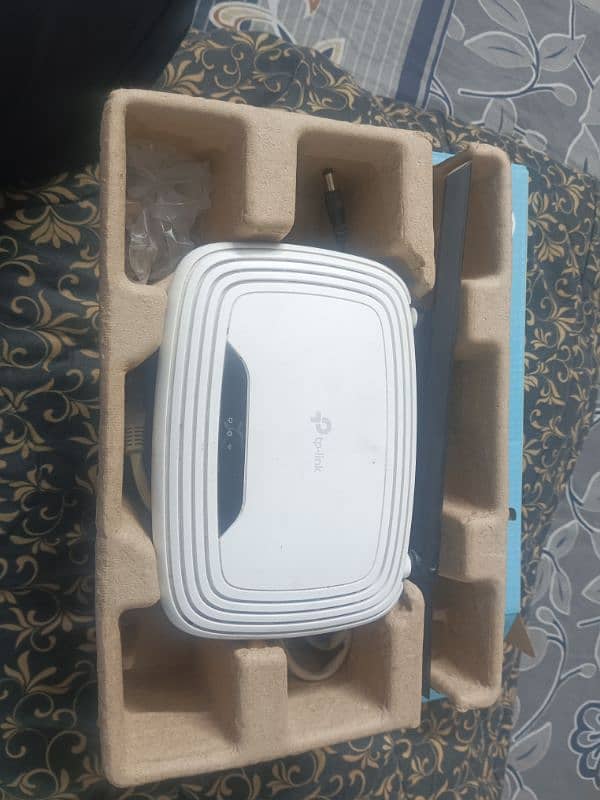 TP-LINK DOUBLE ANTENNA ROUTER (USED) 6