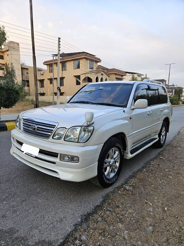 Land Cruiser Cygnus 2003/2004 0