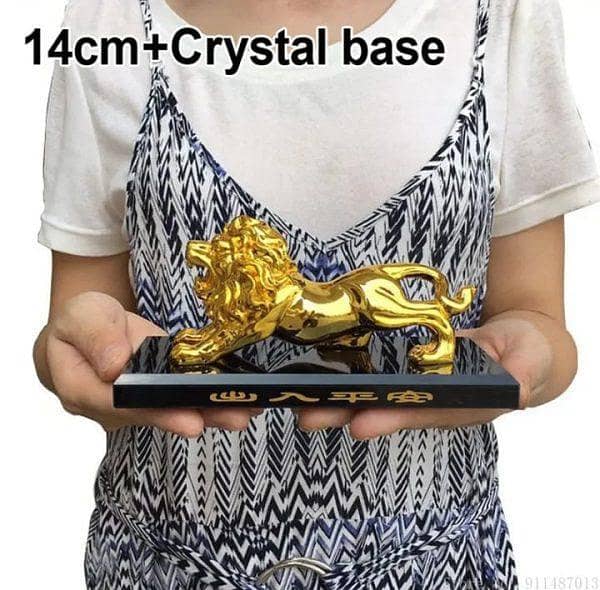 Golden Metal Lion For Home Decoratiom/Car Dashboard 3