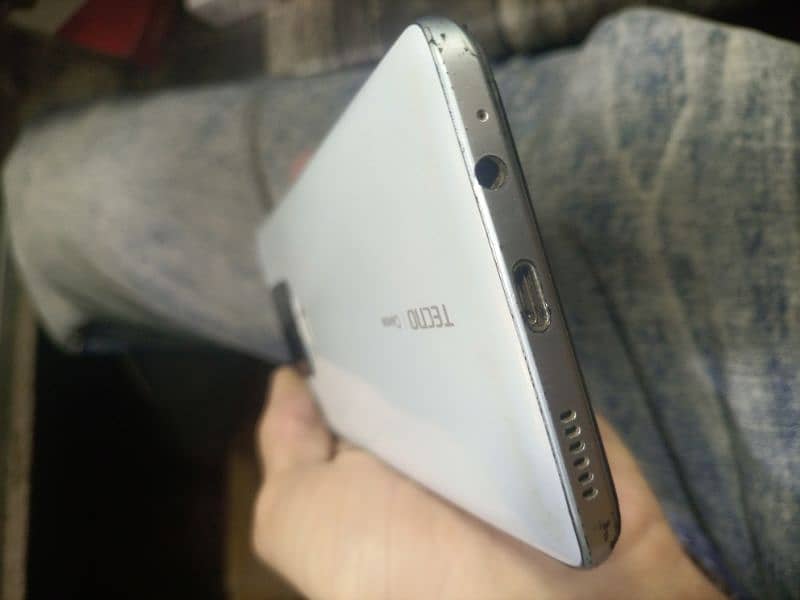 tecno camon 16 se 6/128 4