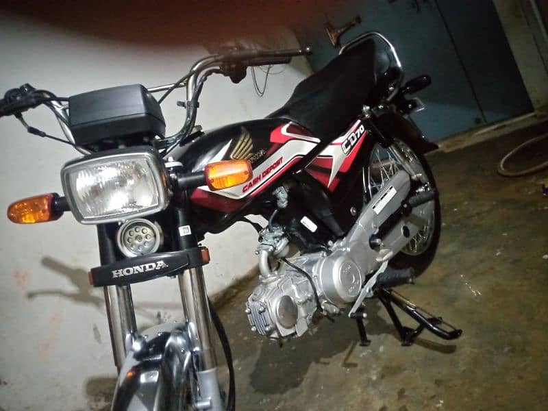 honda cd70 2024/12/20 165000 final full new ha 1000k chali hui ha 0