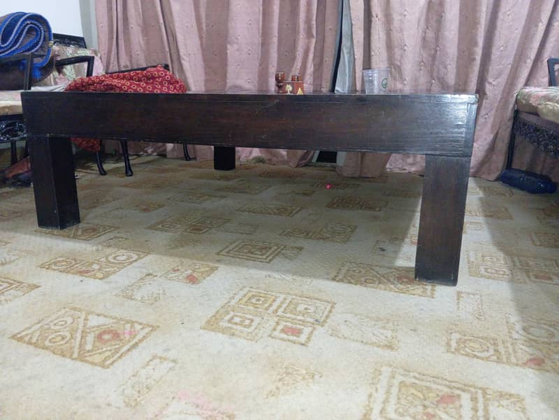 Dinning table and centre table for sale Tariq road 1