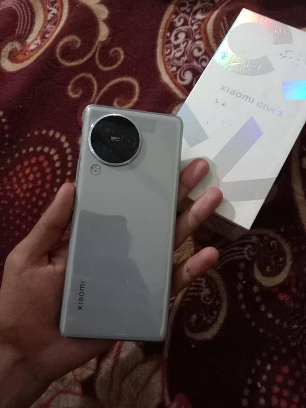 Xiaomi Civi 3 8