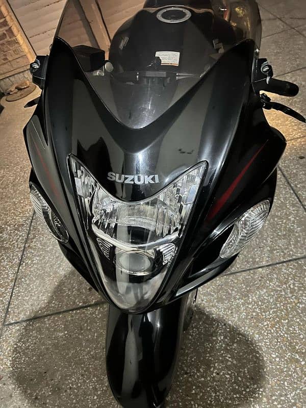 Suzuki Hayabusa 2012 0