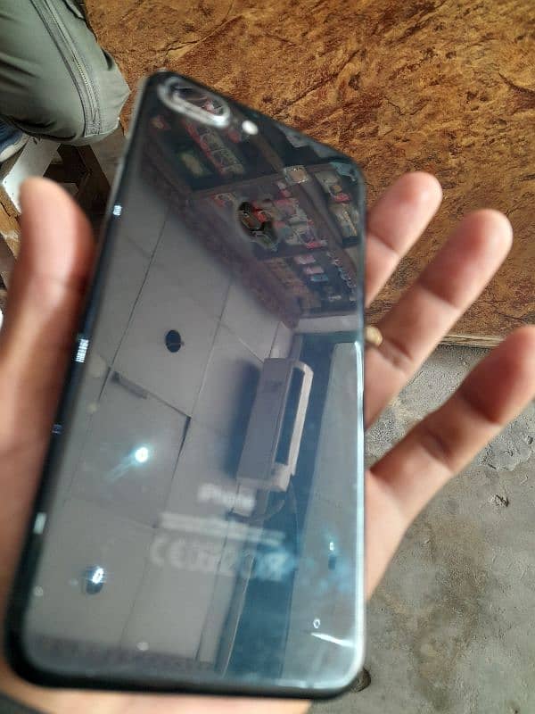 iphone 7 plus pta approved 10/10 condition 4