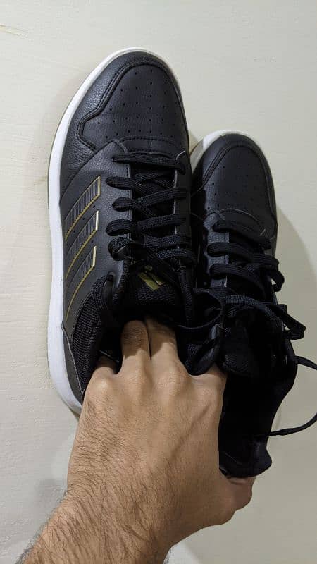 Adidas sneaker 1