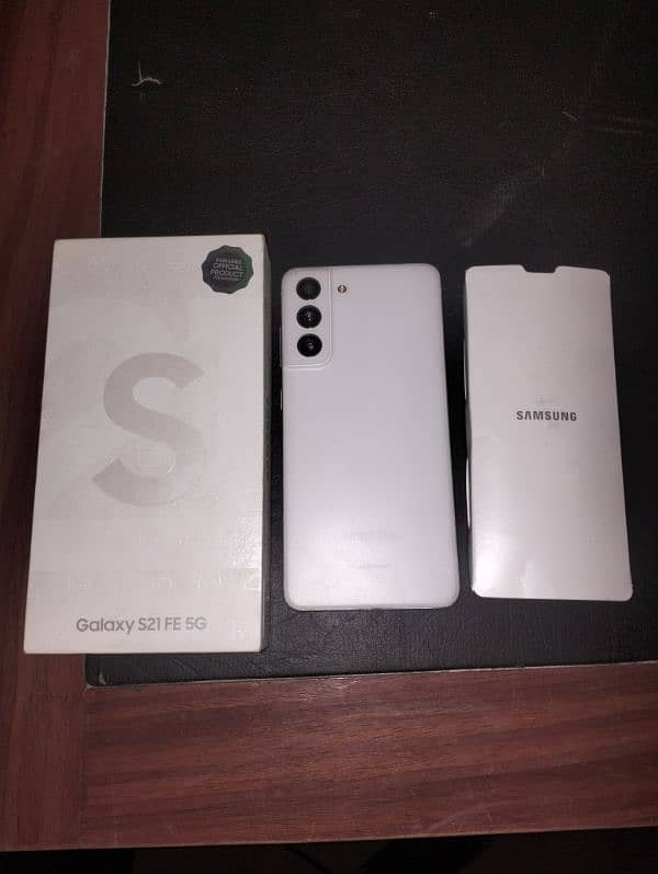 S21 FE 5G ,8Gb/128gb ,Dual Sim, Complete , Box + Data Cable Original 0