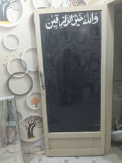 Glass and wooden door with aluminium Gate black Glass size 8 x 10