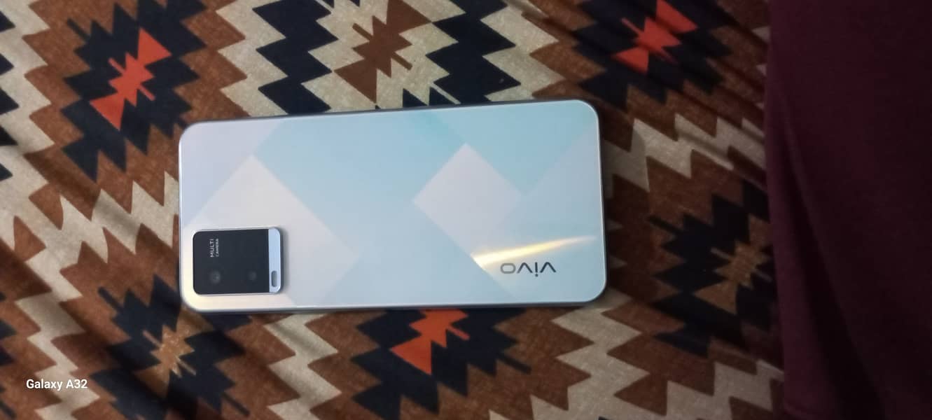 ViVo Y21 5/64 |  10/10 condition 0