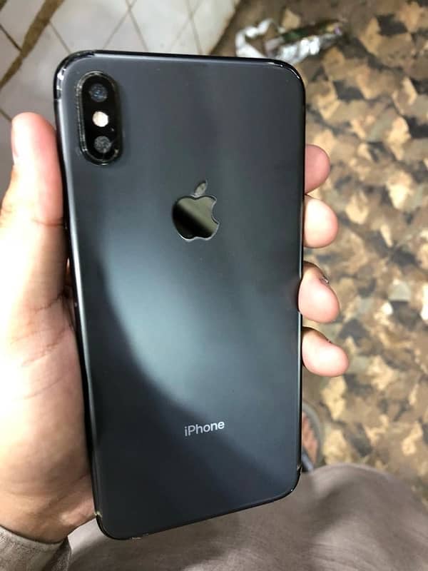 Iphone xs max 4