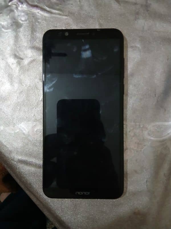 Huawei honor 7c 0