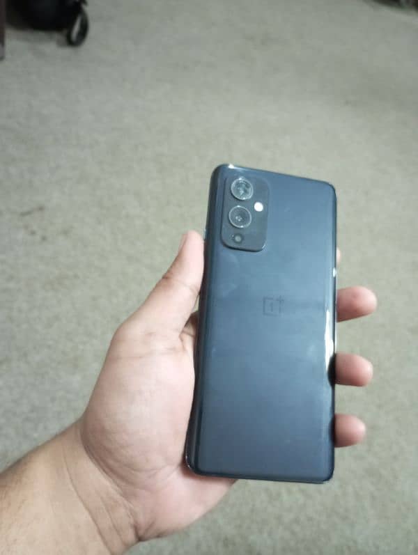 Oneplus 9 5G for sale Condition 10/9 2