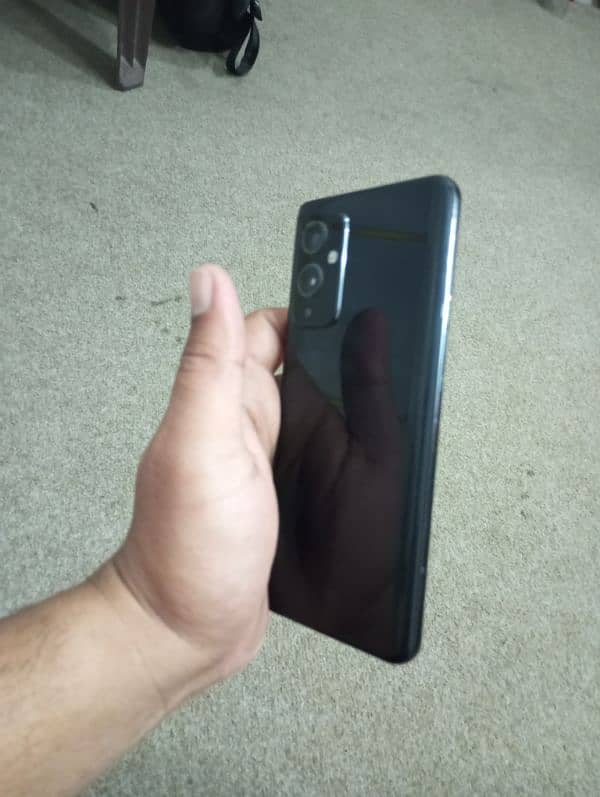 Oneplus 9 5G for sale Condition 10/9 7