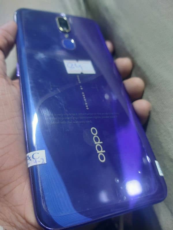 Oppo F11 0