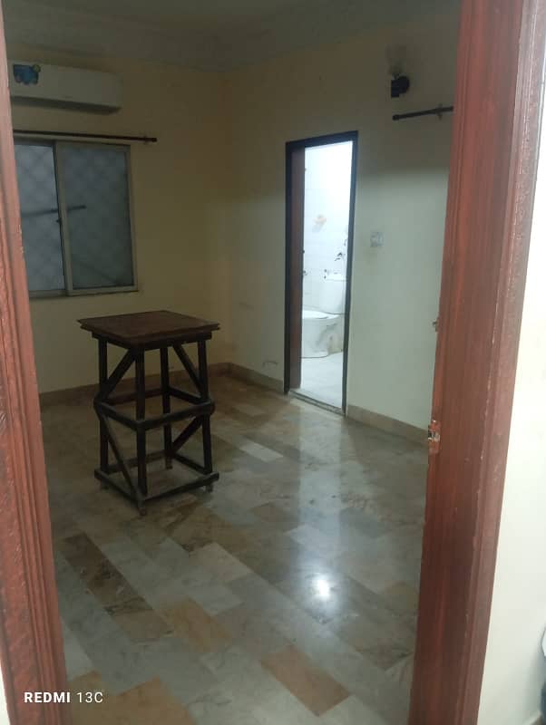 3BED DD PORTION FOR RENT IN GULSHAN E IQBAL BLOCK 10A 7