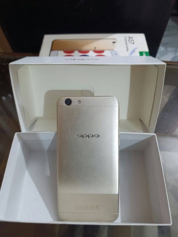 Oppo A57 4/64 pta approved 4g fingerprint dual sim all ok 0