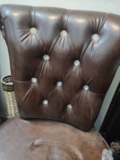 Sofa chair for sale (2) urgent