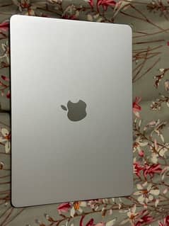 Macbook Air M-2 (read description)