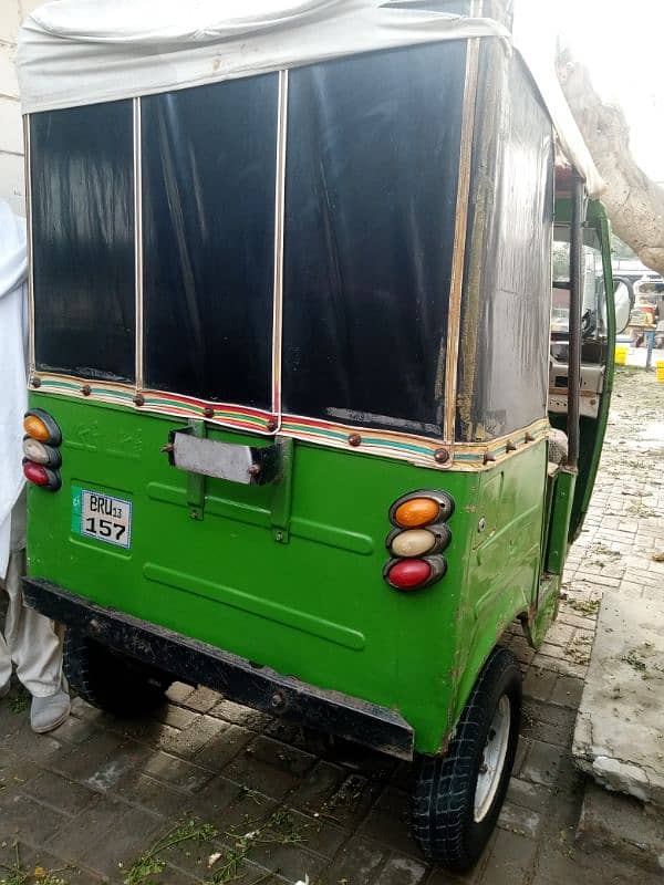 tuk tuk 0