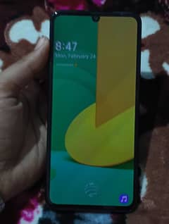 LG V60  10/10 price munasib ho jy gi thori