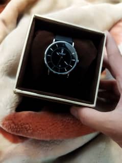 Beautiful Analogue Watch with magnetic rubber strap. Box packed watch