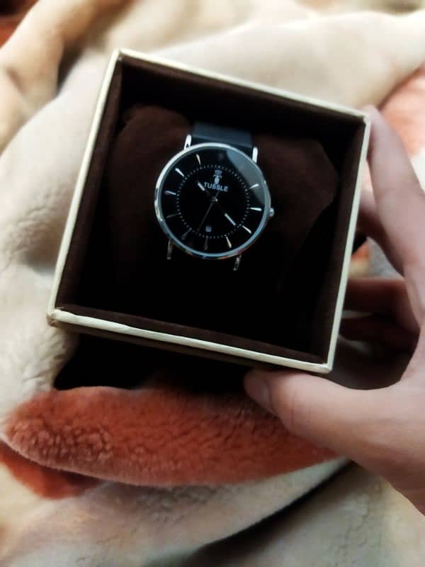 Beautiful Analogue Watch with magnetic rubber strap. Box packed watch 0