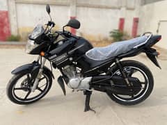 YAMAHA YBR 125 2016 ( Black)