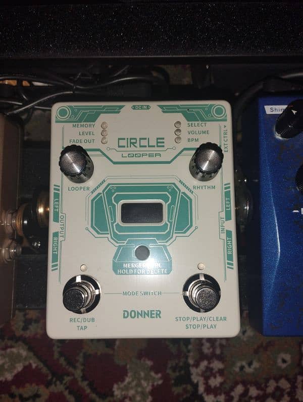 Donner Circle Looper Guitar Pedal with Drum Machine Time Display 0