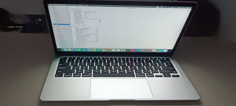 Apple MacBook Air 2020 13.3" Ci5 16/512 GB 8