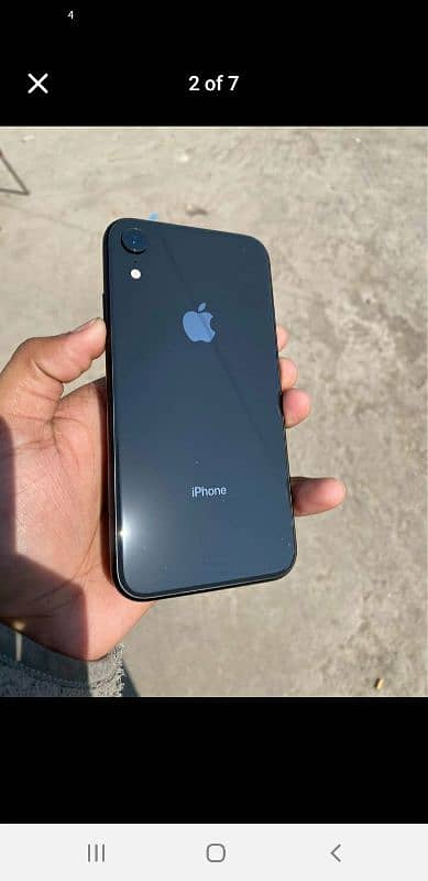 iPhone xr 64gb water pack 88 health 3