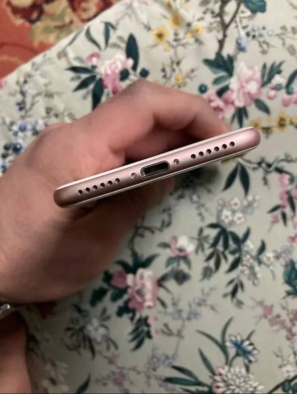 iphone 7 rose gold pta aproved 3