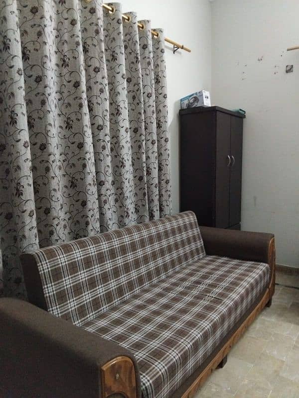 Sofa Cumbed For Sale. 2