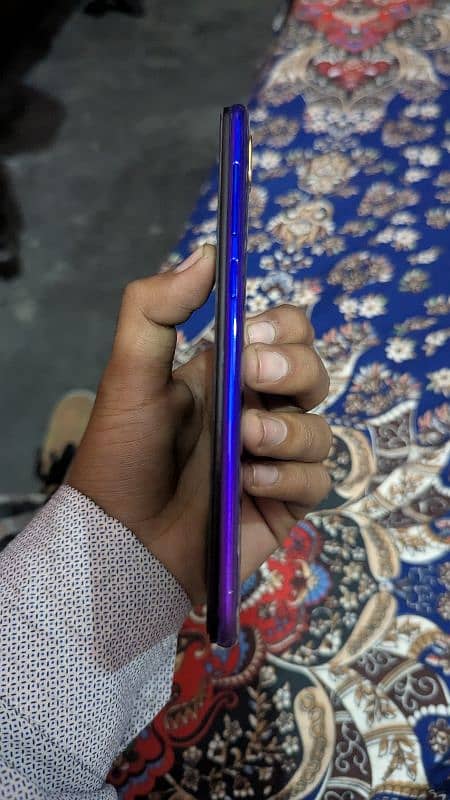 vivo y97(kit) 8gb 256gb PTA proved with lifetime PTA Warrenty 2