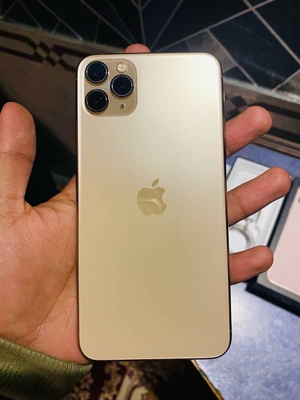 iphone 11 pro Max Pta Approved dual sim 13