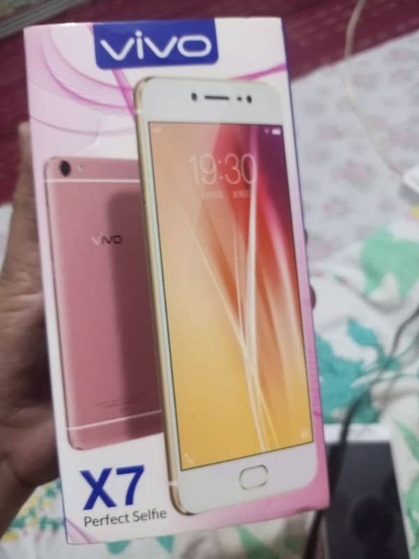 Vivo X7 100% condition non pta 5