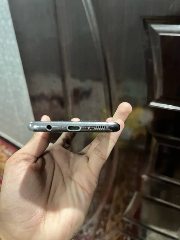 Samsung S10 8/128 Dual Official PTA All ok 4