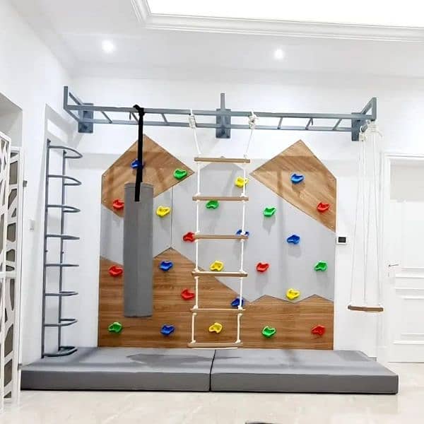 jungle gym and it's activities like climbing holds etc available 17