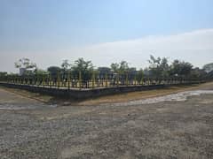 5 Marla level sun face Plot Near to park and market having good access and location For sale 5 Marla level sun face Plot Near to park and market having good access and location For sale