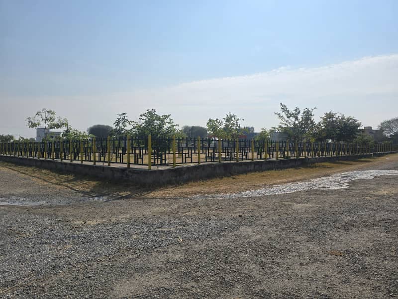 5 Marla level sun face Plot Near to park and market having good access and location For sale 5 Marla level sun face Plot Near to park and market having good access and location For sale 0