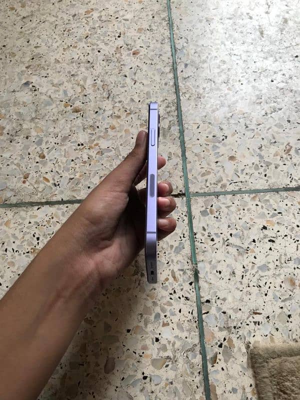 Iphone 12 NON PTA JV 7